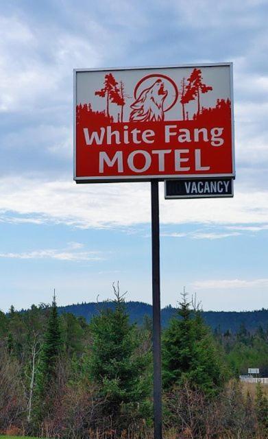 White Fang Motel Вава Екстер'єр фото